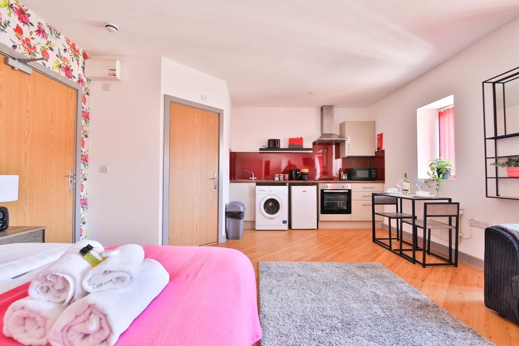 Princess Lofts City Centre Studios With Nespresso Coffee Machines & New Fast Wifi By Stayright Суонзи Стая снимка